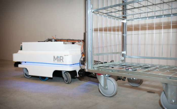 Mir100-Robot-Mobile