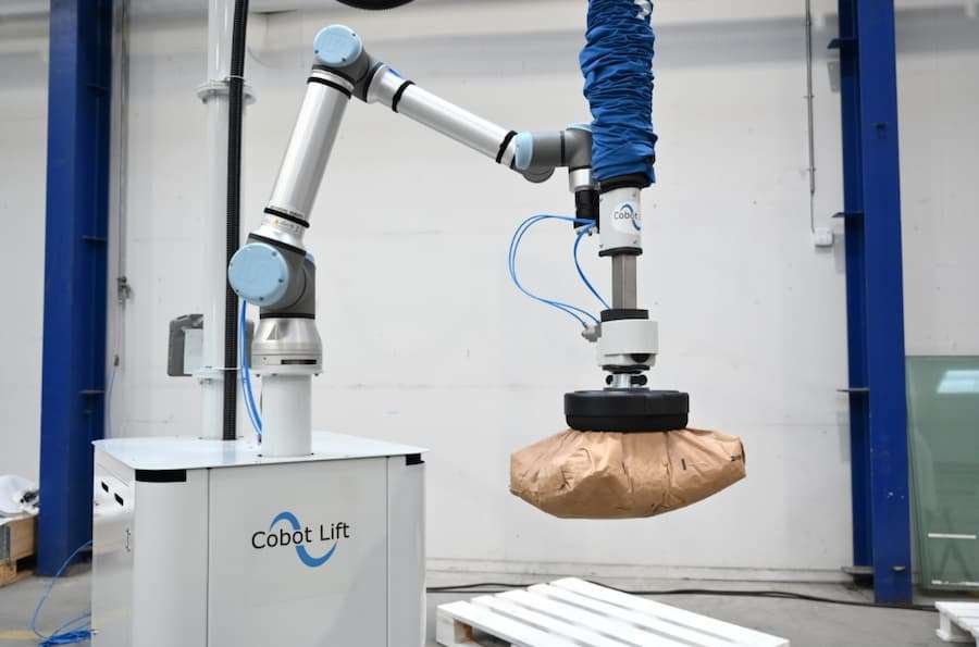 Cobot lift